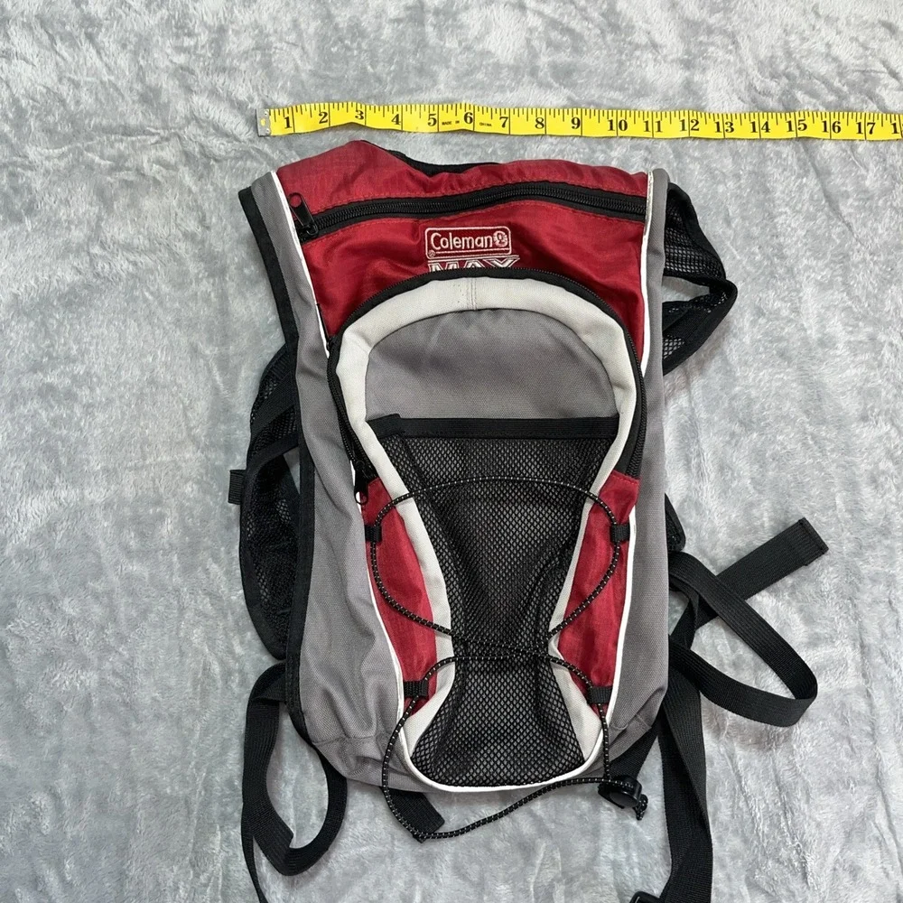 Coleman Nylon Daypack Backpack Red Small Light Adjustable Straps Hiking